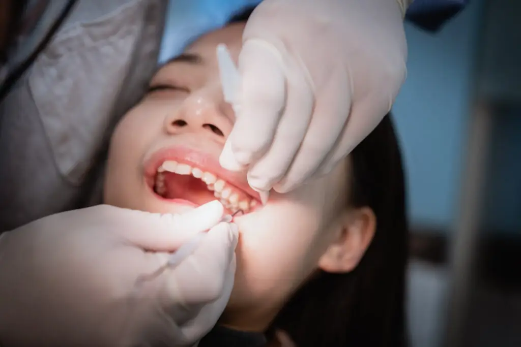 Root Canal Therapy in Phoenix: Signs You May Need Treatment